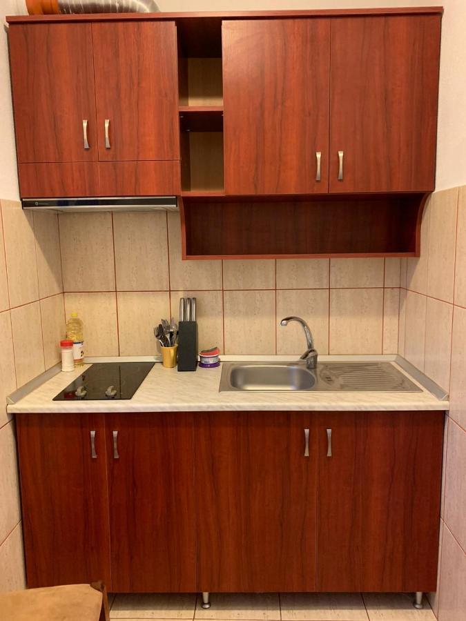 Gazde/Camere de închiriat Casa Luca 2 *