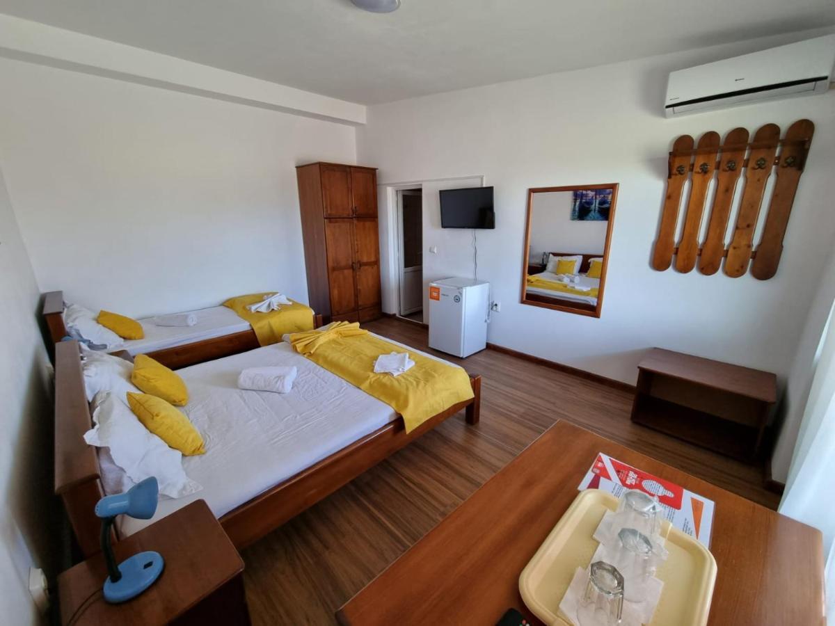 Gazde/Camere de închiriat Casa Luca 2 *